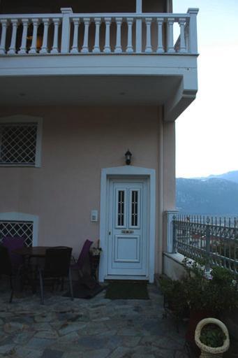 Apartamento In The Shadow Of Meteora Kalambaka Exterior foto